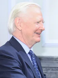 photo James Mirrlees